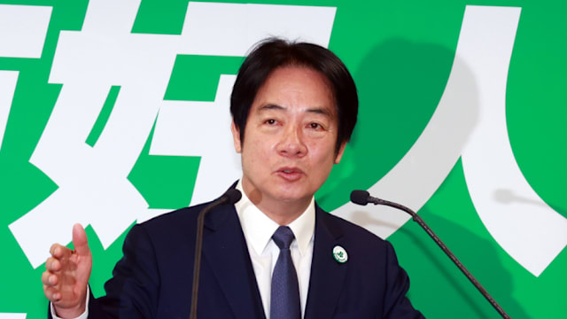 台湾民调： 赖清德不满意度升至47.6% 出现“死亡交叉”情况”