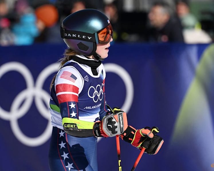 Alpine skiing-Shiffrin’s composed GS reaction marks turnaround from Beijing disappointment