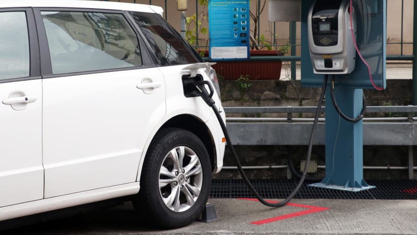 Bill proposes that all new buildings must install 1 EV charger for every 25 parking lots
