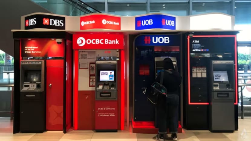'Terlalu banyak amaran palsu' jika bank tetapkan nilai lebih rendah sekat urus niaga mencurigakan: Alvin Tan 'Terlalu banyak amaran palsu' jika bank tetapkan nilai lebih rendah sekat urus niaga mencurigakan: Alvin Tan