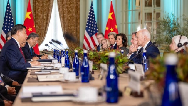 王毅：习近平和拜登的会谈 全面且深入