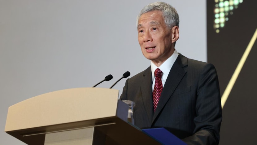 PM Lee cleared to return to work after recovering from COVID-19 PM Lee cleared to return to work after recovering from COVID-19