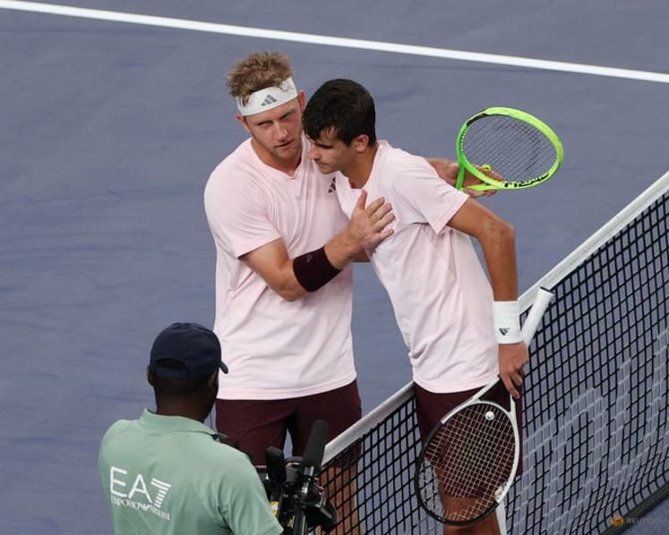 Davidovich Fokina overcomes Jodar to claim Shanghai crown
