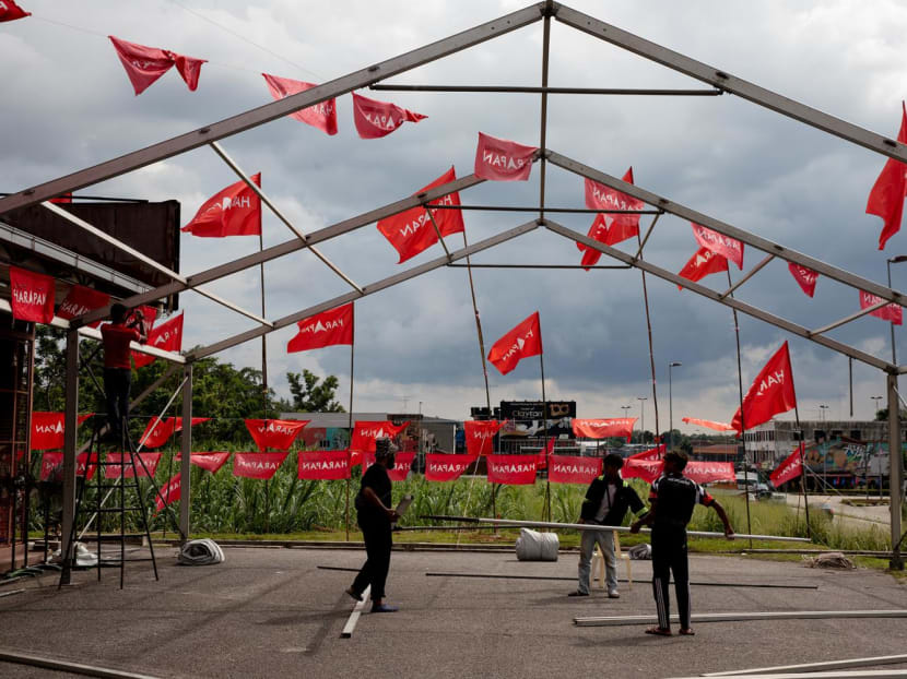 Pakatan Harapan (PH) flags at Ayer Hitam, Johor, on Nov 8, 2022. Pakatan Harapan (PH) flags at Ayer Hitam, Johor, on Nov 8, 2022.