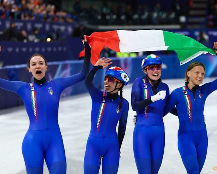Short track-Fontana becomes Italy's most decorated Olympian with relay silver