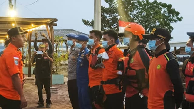 采访印尼火山喷发途中失联 八失踪者中包括五名记者