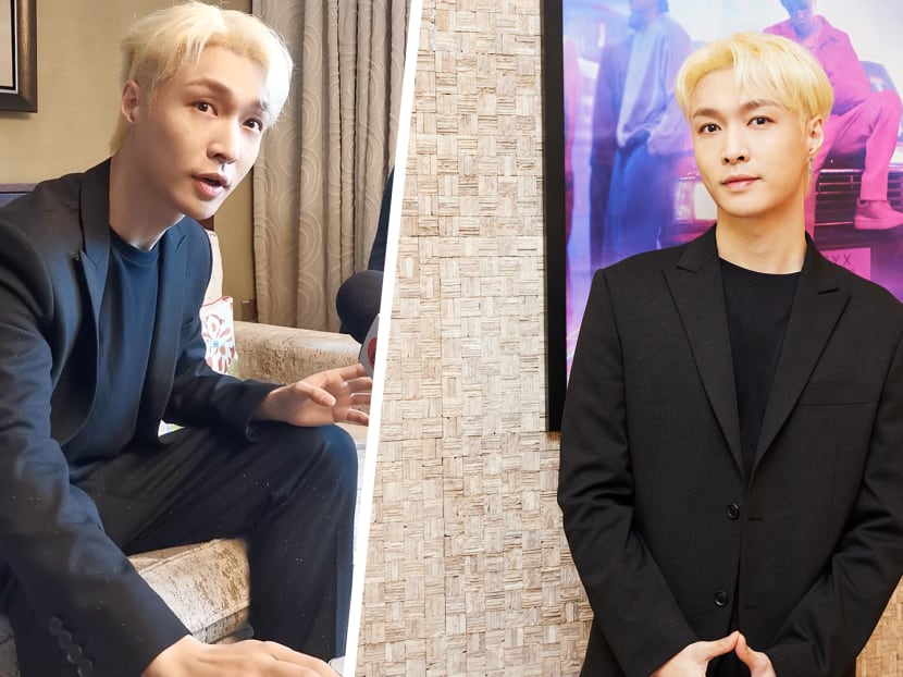 [Video] Lay Zhang Shows Us How He Used To Eat Chilli Crab