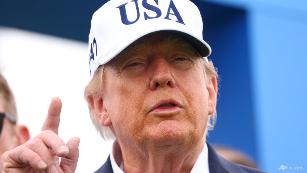 Trump says US could stay in Iran and keep oil, like Venezuela deal - CNA