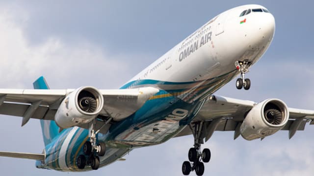 中东空域受限 阿曼航空停飞九座城市航班