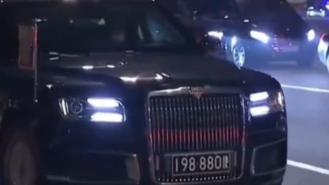 普京访华专车再挂中国车牌 “888”号码掀热议