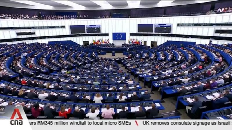 Chinese commerce minister meets European Union's trade chief in Beijing 