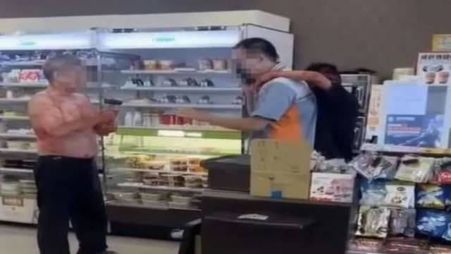 台男持榔头敲死妻 17岁儿满身血冲入商店求救