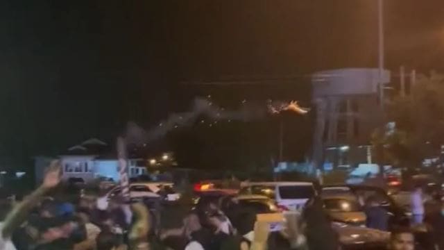马国民主联合阵线柔州活动再遭人闹场 一人受伤多车被破坏