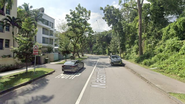 潮安会馆主席载理事去试菜 途中出车祸一死两伤