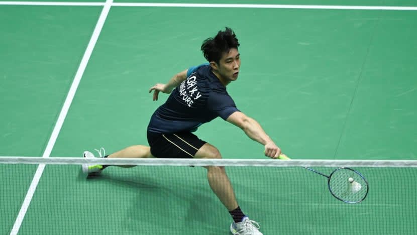 31st SEA Games: Loh Kean Yew takes silver after loss to Thailand’s Kunlavut Vitidsarn in men's badminton singles final