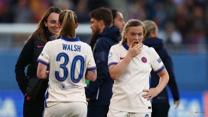 Barcelona beat Chelsea 4-1 in Champions League semi-final first leg