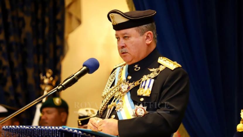 Sultan Johor beri peringatan 'pihak luar' jangan campur tangan hal ehwal negeri