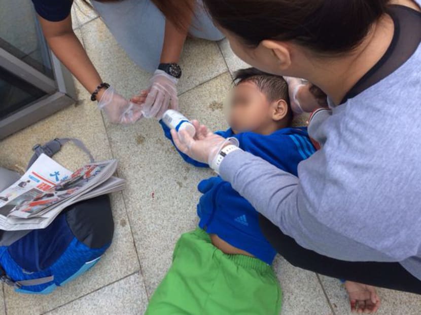 Boy hurt by fallen glass door at Westgate mall