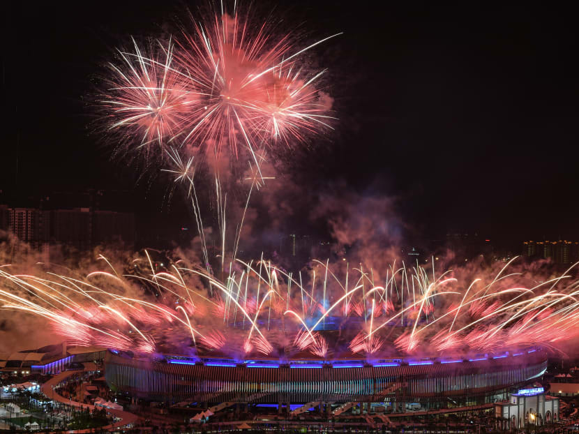 Fireworks light the sky above the Bukit Jalil National Stadium during the opening ceremony of the 29th Southeast Asian Games (SEA Games) in Kuala Lumpur on August 19, 2017. Photo: AFP