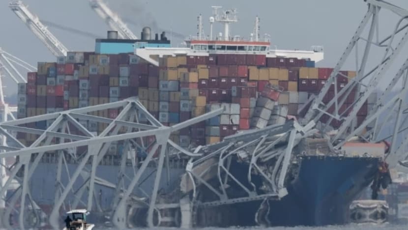 Jambatan di Baltimore runtuh: 5 lagi kejadian jambatan tumbang dilanggar kapal Jambatan di Baltimore runtuh: 5 lagi kejadian jambatan tumbang dilanggar kapal