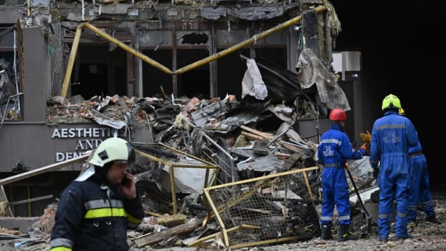 时隔近三周 俄再空袭基辅 至少一死六伤 