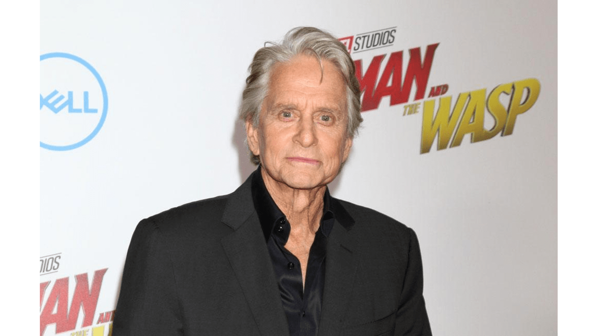 Michael Douglas warns kids of lack of success 8days