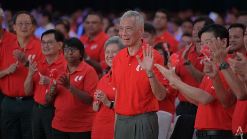 'My chief; my PM': Tributes flow for Prime Minister Lee Hsien Loong at final May Day Rally 'My chief; my PM': Tributes flow for Prime Minister Lee Hsien Loong at final May Day Rally