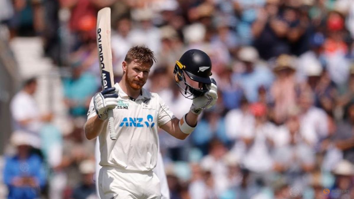 New Zealand dismissed for 391 after maiden Phillips century