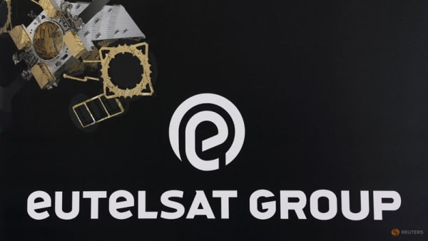 Eutelsat replaces CEO with Orange executive - Channel News Asia (Picture 2)