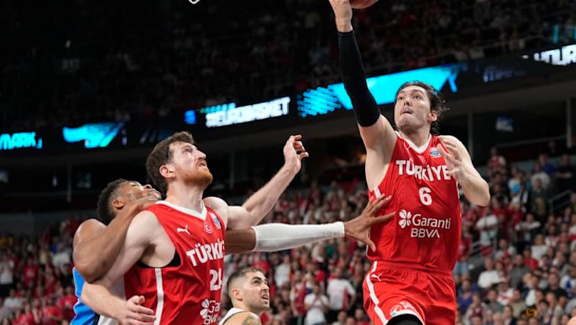 Turkey thrash Greece to reach Eurobasket final