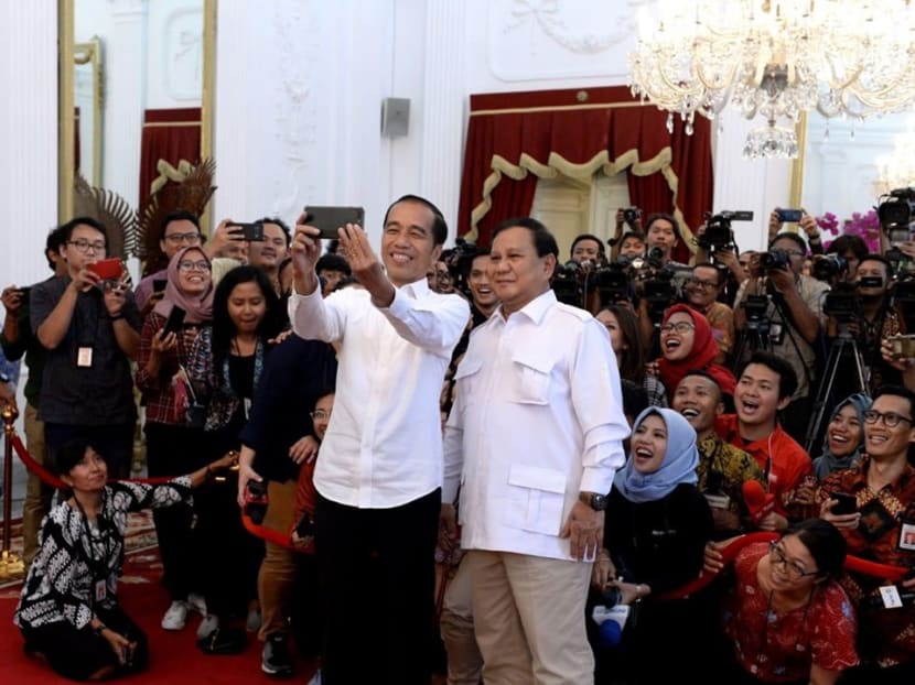 President Jokowi, seen here meeting his presidential election opponent Prabowo Subianto on Oct 11, did not talk about his Global Maritime Fulcrum vision during the election campaign and his swearing-in speech on Oct 20. President Jokowi, seen here meeting his presidential election opponent Prabowo Subianto on Oct 11, did not talk about his Global Maritime Fulcrum vision during the election campaign and his swearing-in speech on Oct 20.