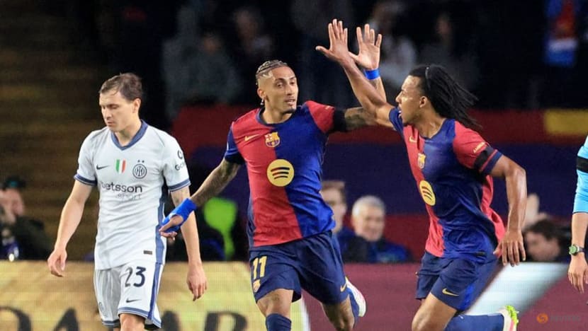 Fatigued Barca look to extend lead over Real ahead of Clasico