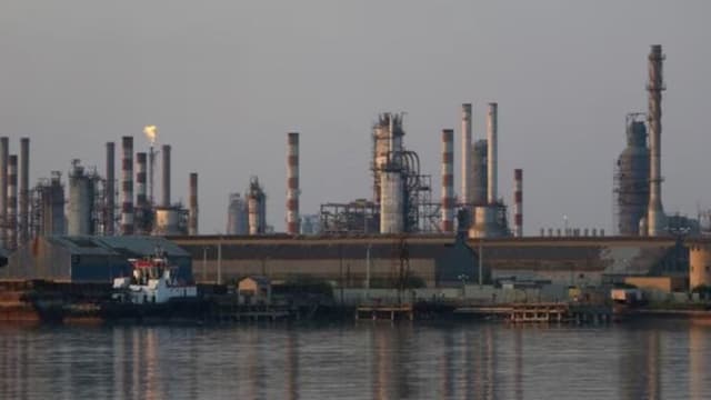 海湾国家正游说美国阻止以色列攻击伊朗石油设施