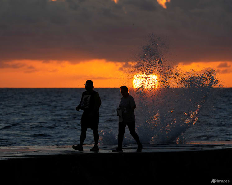 Earth in hot water? Worries over sudden ocean warming spike
