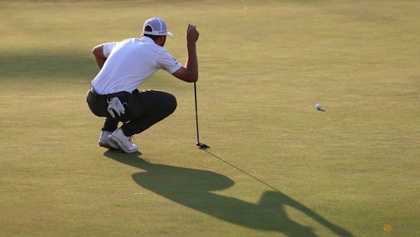 From delivery room to Claret Jug dream, Burns takes Open lead