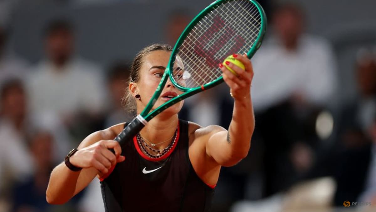 Sabalenka downs Osaka to reach French Open quarter-finals