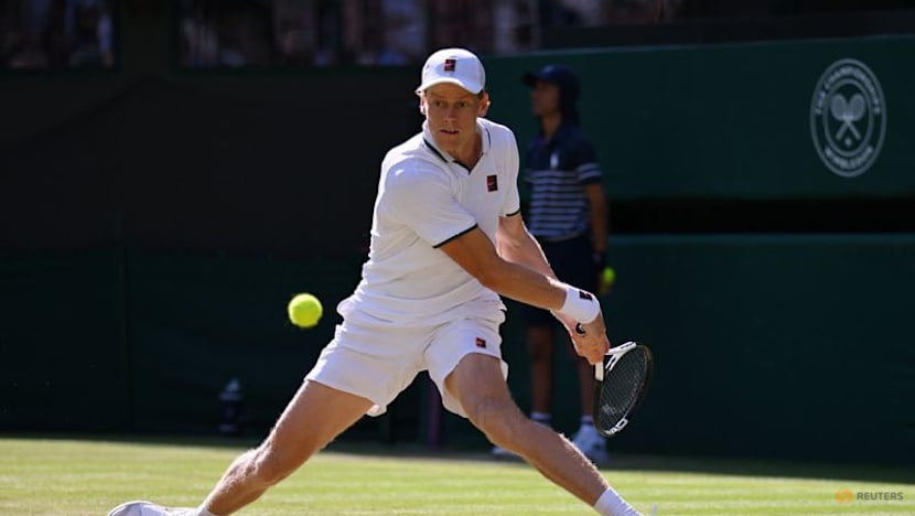 Sinner breezes past Brooksby for place in Wimbledon fourth round