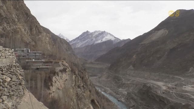 气候变化致喜马拉雅山脉面临雪旱威胁