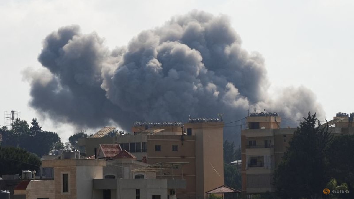 Hezbollah says clashed with Israeli troops in south Lebanon beyond 'yellow line'