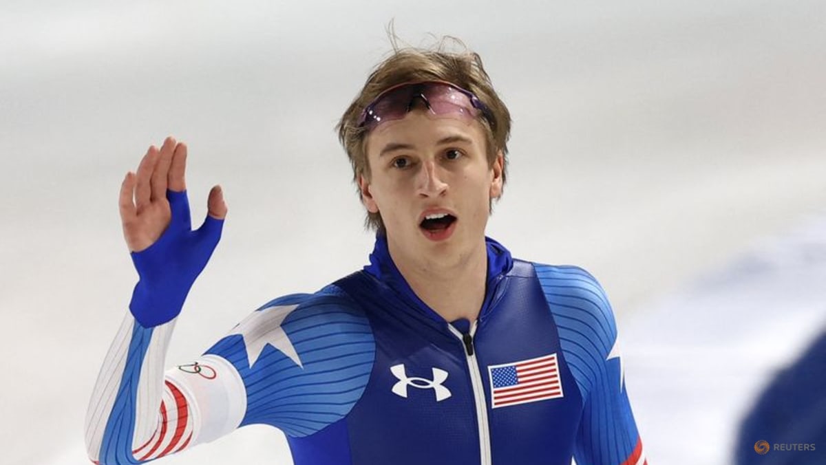 Speed skating-American Stolz wins 500m title for his second Milano Cortina gold