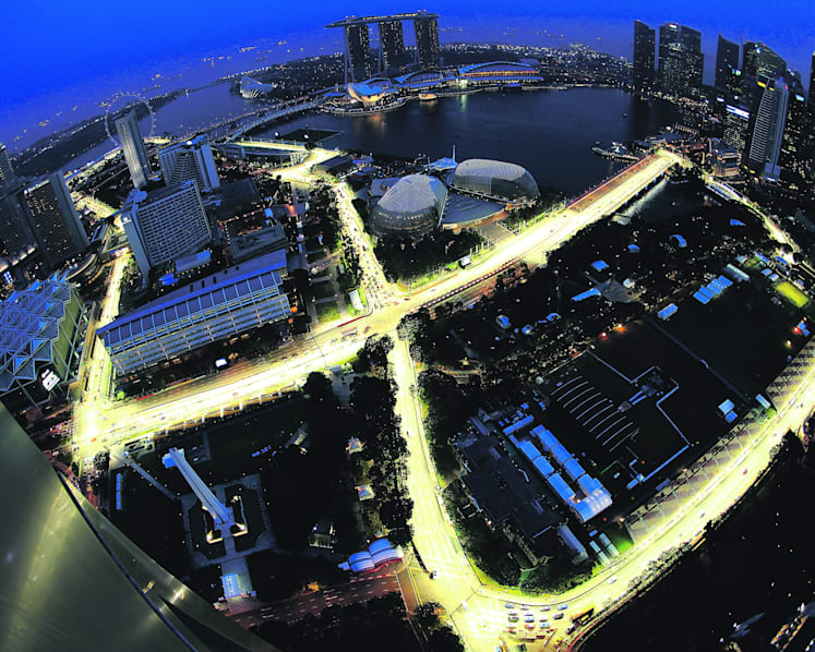 Cloudy future for S’pore GP dampens spirits at 10th anniversary race