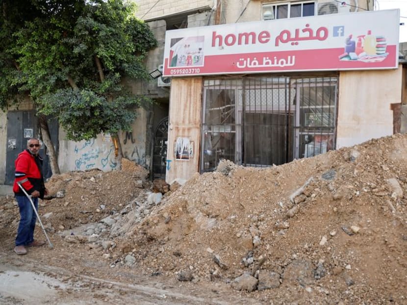 Israeli forces kill seven Palestinians in West Bank, Palestinian officials say Israeli forces kill seven Palestinians in West Bank, Palestinian officials say