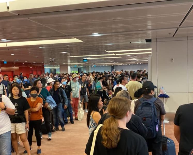 Delays at Changi Airport, land checkpoints caused by 'technical glitch' during system upgrade: ICA