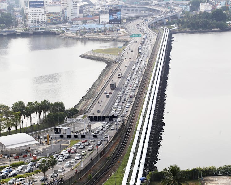 Singaporeans not deterred by Malaysia GST