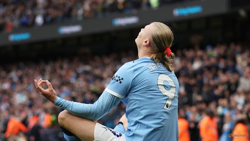 Man City stay in title hunt, Liverpool held, Bournemouth eye Europe