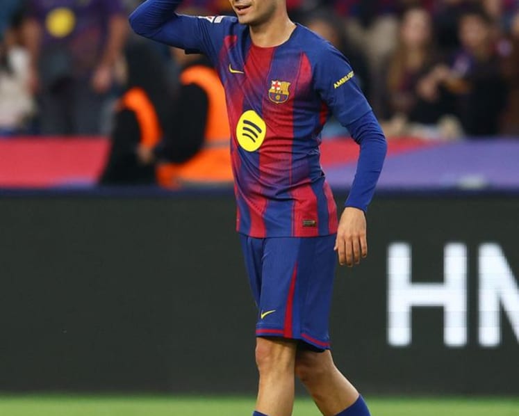 Barca's injury crisis deepens as Pedri diagnosed with leg muscle tear