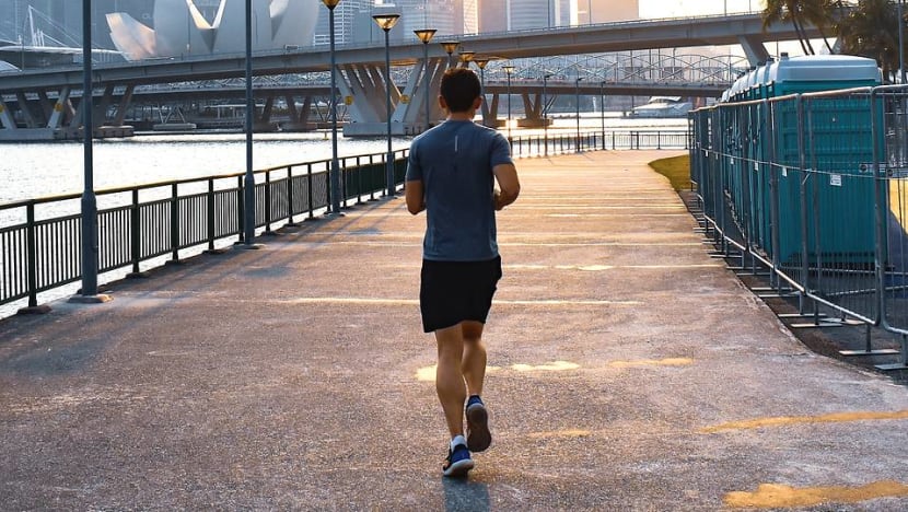 Commentary: You can enjoy jogging even by yourself Commentary: You can enjoy jogging even by yourself