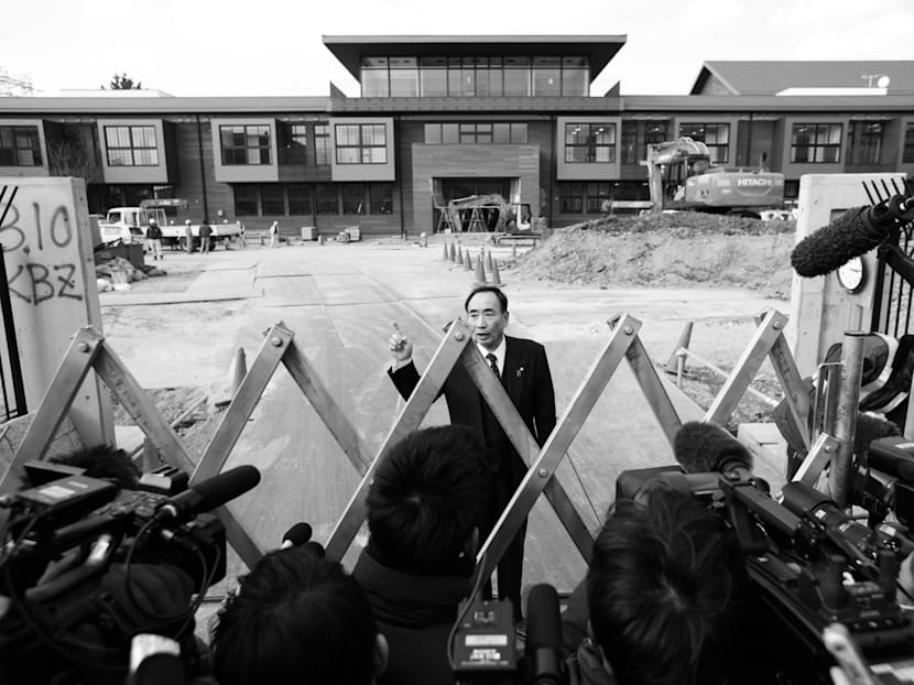 Abe trips up in scandal involving organisation with nationalist bent