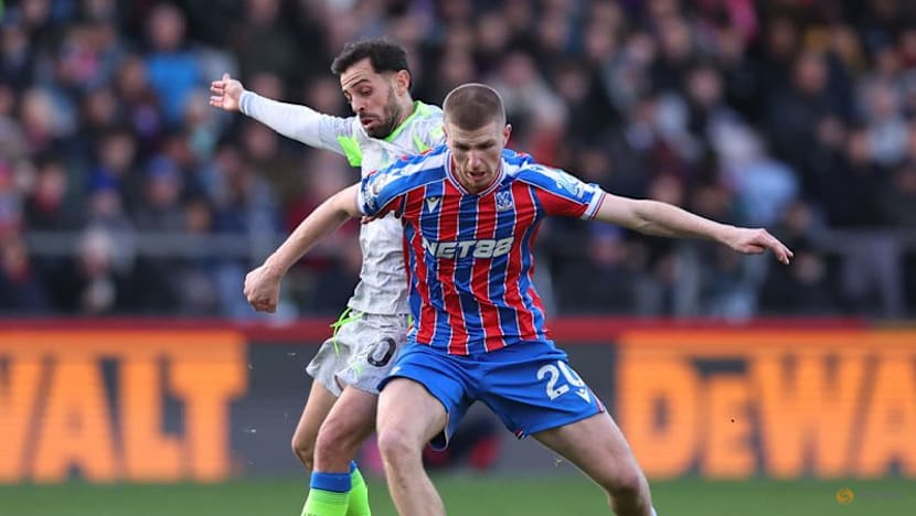 Man City keep pressure on Arsenal with 3-0 win at Palace