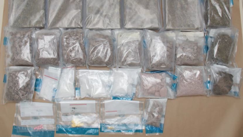 Nearly S$700,000 worth of drugs including over 4.6kg of heroin seized in raid Nearly S$700,000 worth of drugs including over 4.6kg of heroin seized in raid